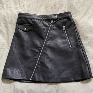 Leather skirt